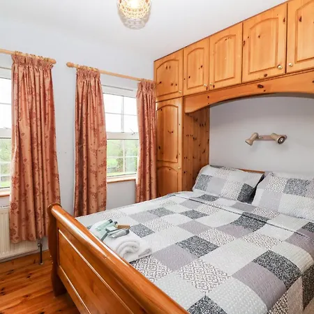 Raheen, Castletownsend *